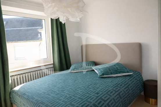 Chambre lumineuse et apaisante.png